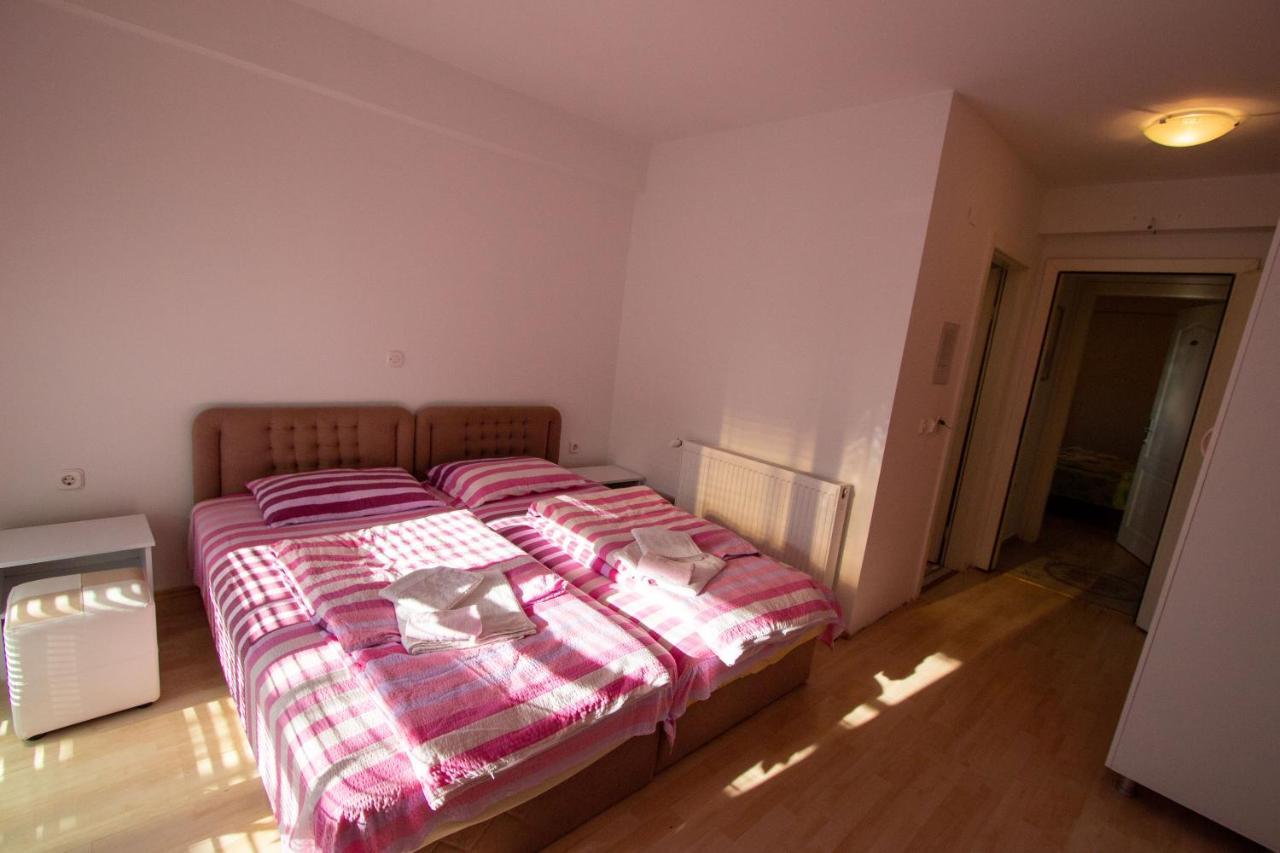 Villa In Apartments Ohrid Bagian luar foto